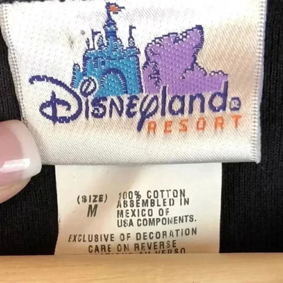 Girls Disneyland Resort Tee shirt size Medium - Picture 2 of 6